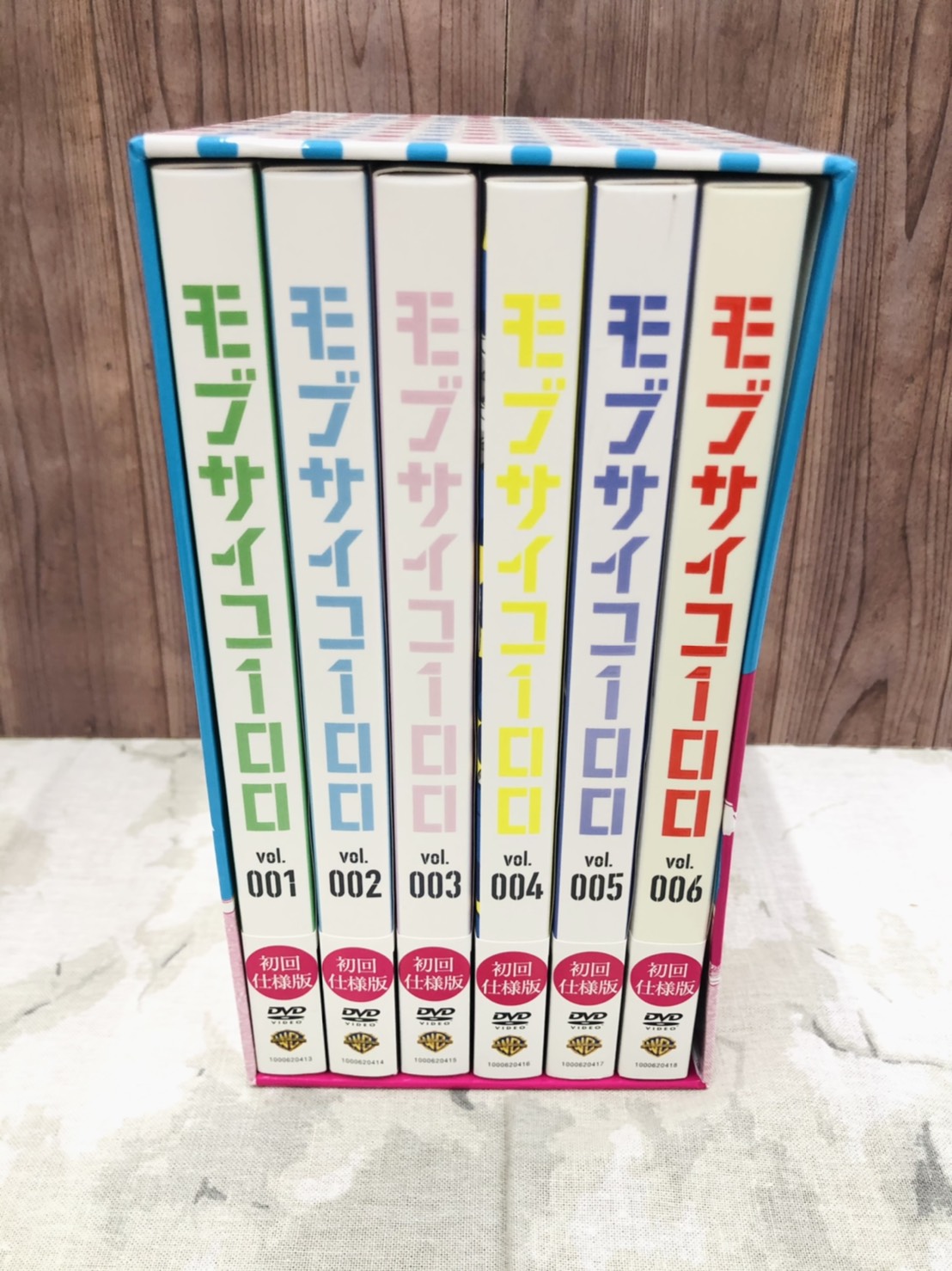 加治木店】4/5☆こんなの買取ました！《ワンパンマン 特装限定版 全6巻